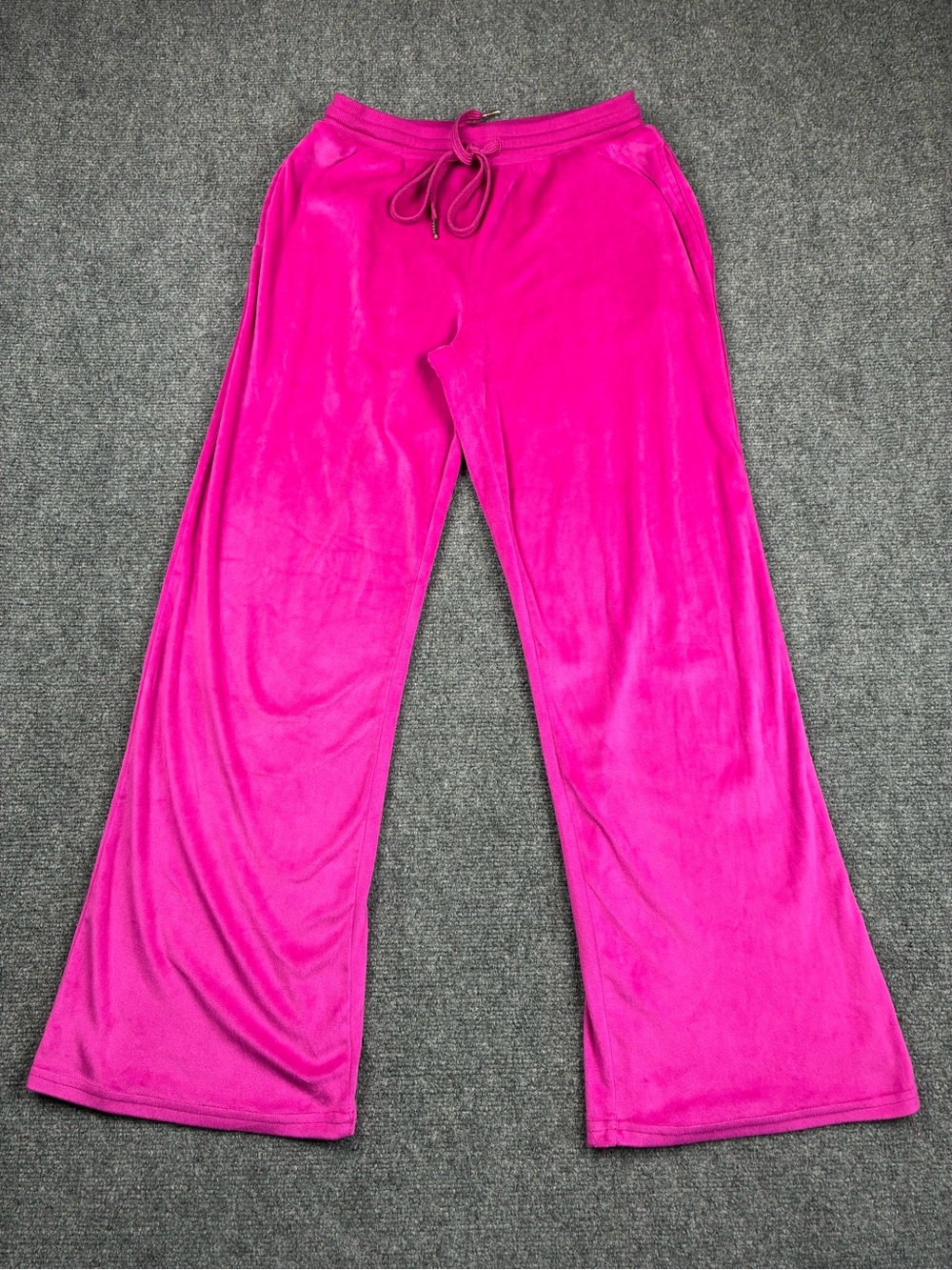 Juicy Women’s Velour Wide-Leg Lounge Pants